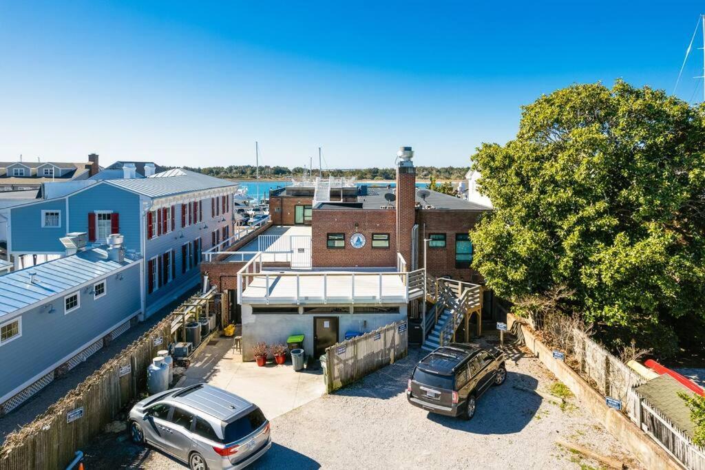 Why Knot Getaway...Rooftop With Waterview! Unit D Beaufort المظهر الخارجي الصورة