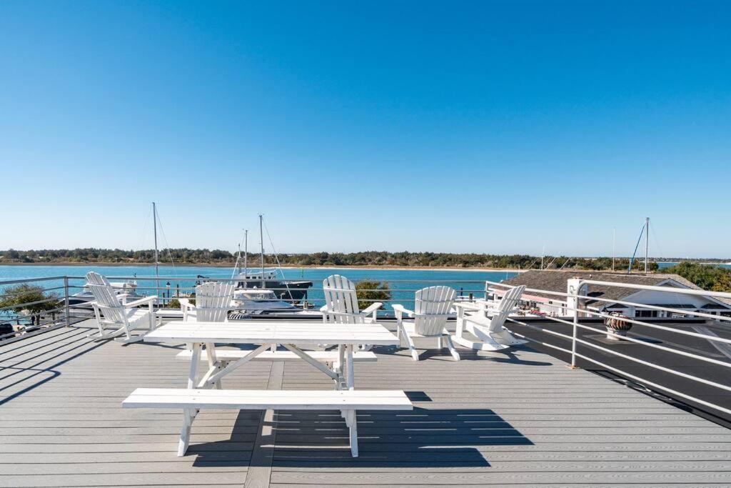 Why Knot Getaway...Rooftop With Waterview! Unit D Beaufort المظهر الخارجي الصورة