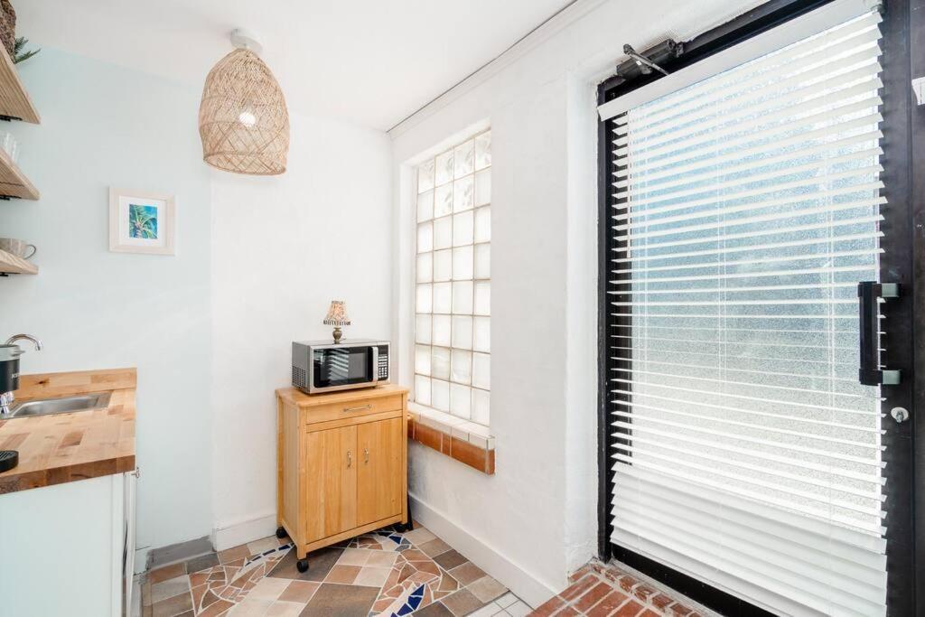 Why Knot Getaway...Rooftop With Waterview! Unit D Beaufort المظهر الخارجي الصورة