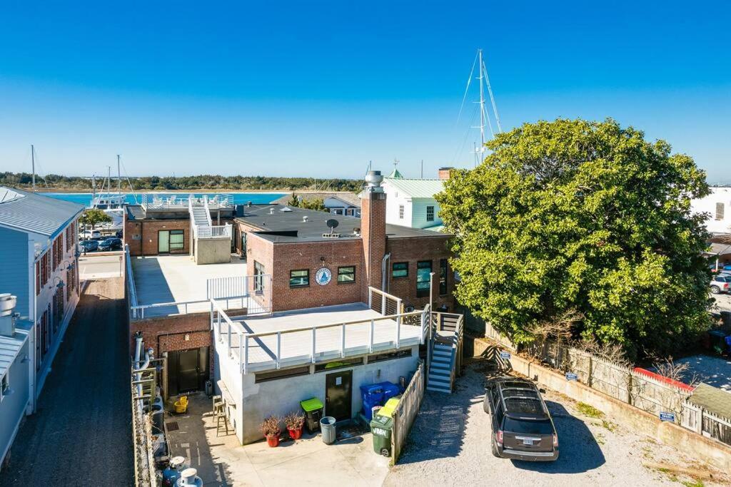 Why Knot Getaway...Rooftop With Waterview! Unit D Beaufort المظهر الخارجي الصورة