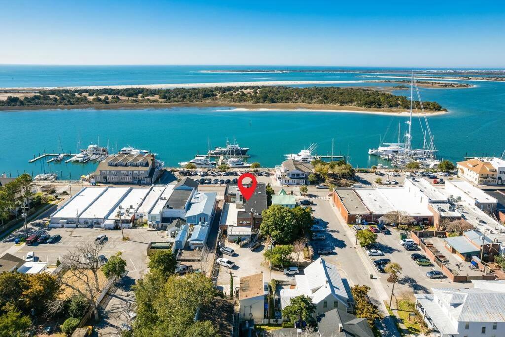 Why Knot Getaway...Rooftop With Waterview! Unit D Beaufort المظهر الخارجي الصورة