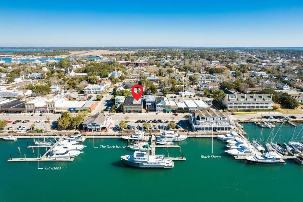Why Knot Getaway...Rooftop With Waterview! Unit D Beaufort المظهر الخارجي الصورة